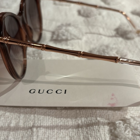 Gucci sunglasses - Picture 2 of 6